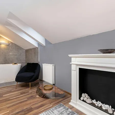 Wielkokacka Two-level Stylish With Parking By Renters