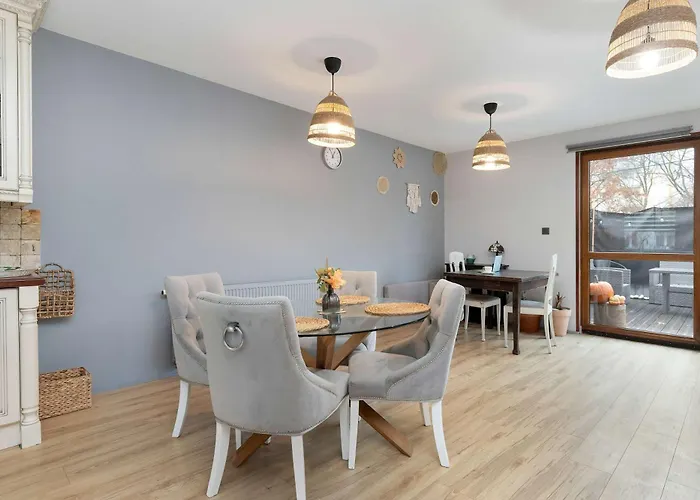 Wielkokacka Two-level Stylish With Parking By Renters *